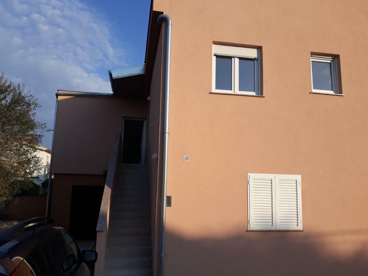 mario Apartment Vir Exterior foto