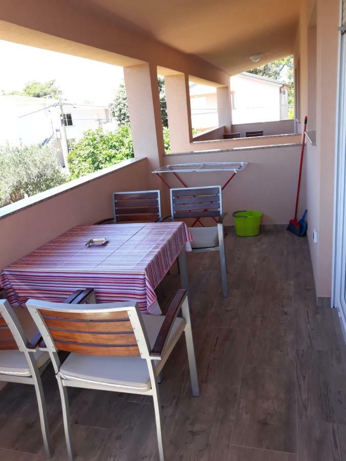 mario Apartment Vir Exterior foto